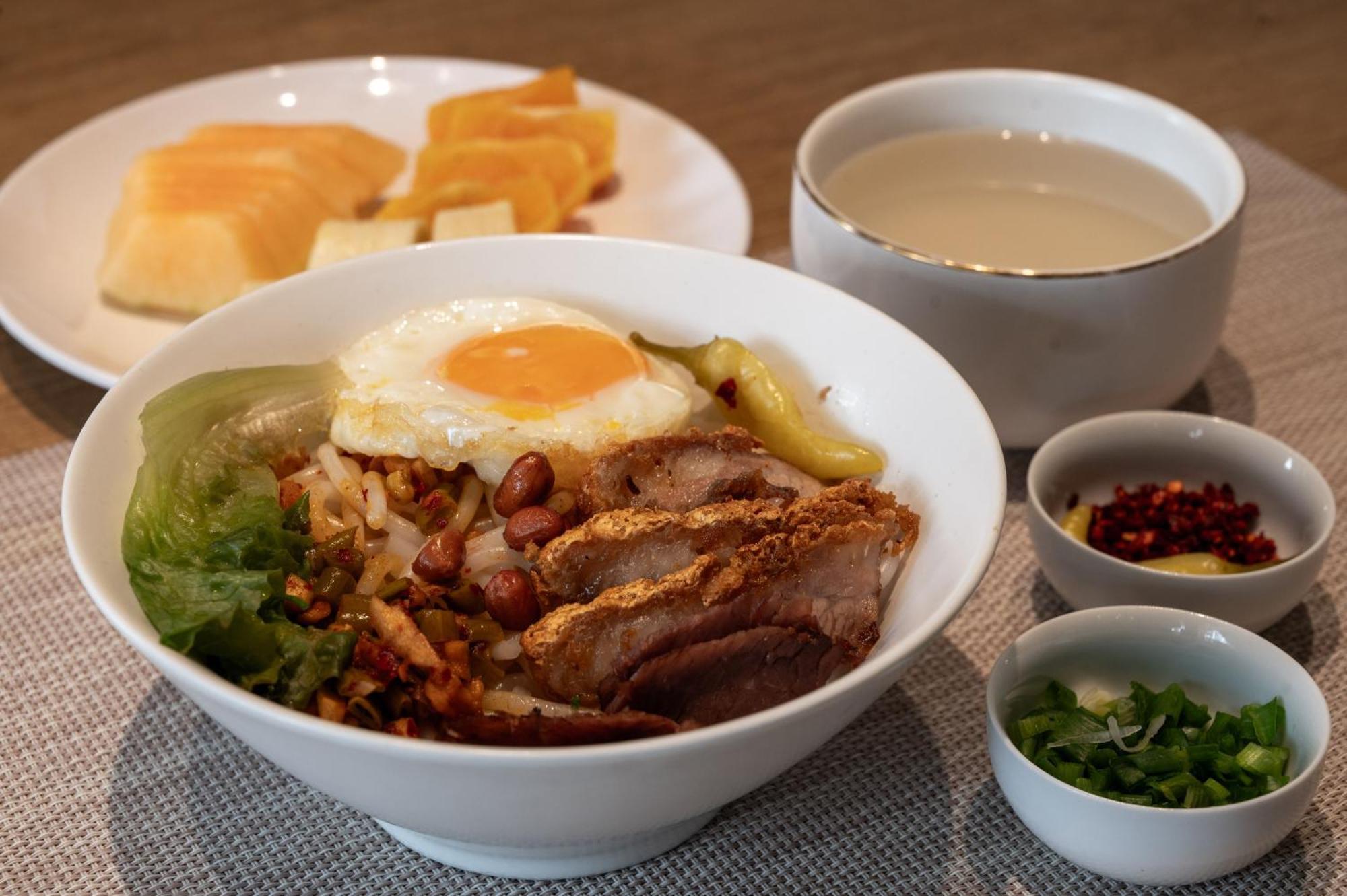 Guilin Bonjour Boutique Hotel- Free Pick Up Service Over 3 Nights Dış mekan fotoğraf