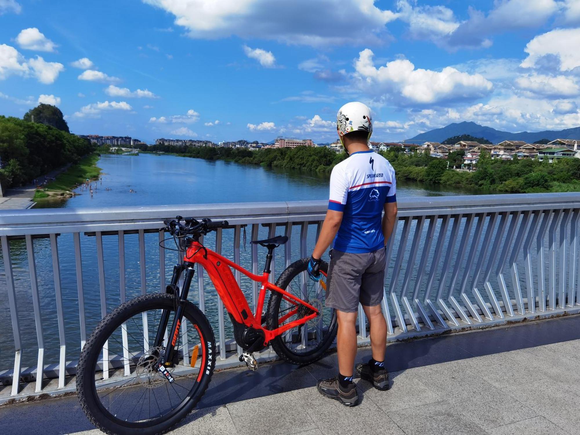 Guilin Bonjour Boutique Hotel- Free Pick Up Service Over 3 Nights Dış mekan fotoğraf